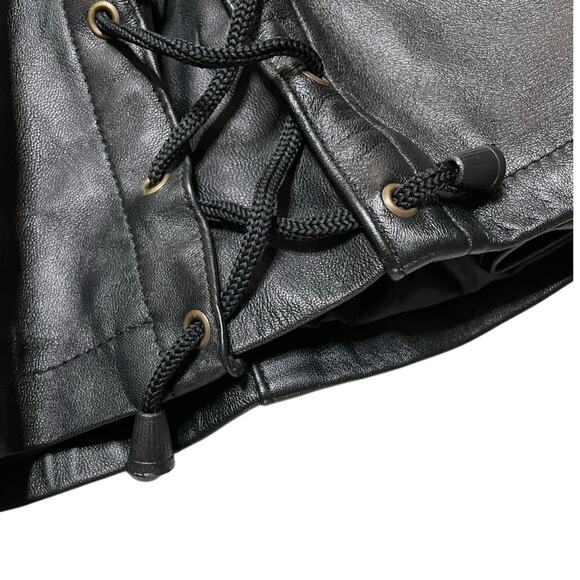 Black Side Laced Mini Leather Skirt size Medium - Picture 5 of 9